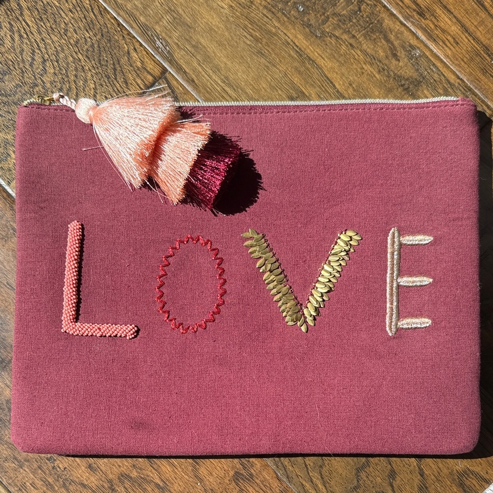 Stella & Dot Pink LOVE Cosmetic Bag